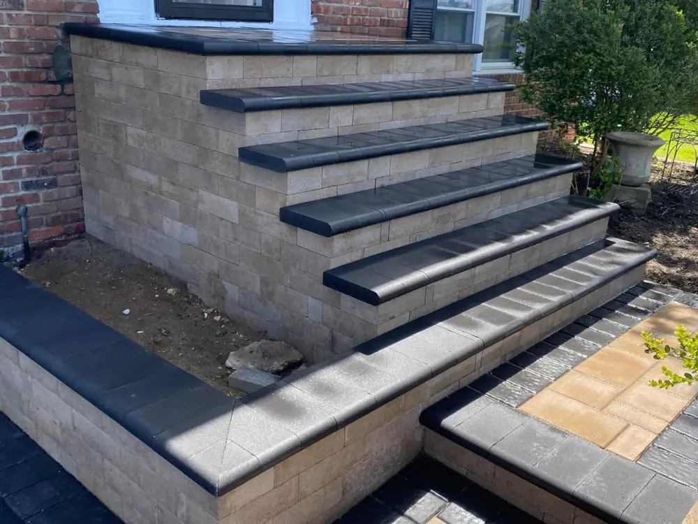Stoops & Steps